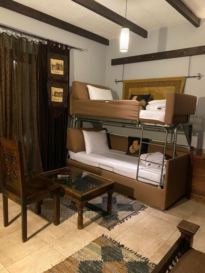 Paroraia Hotel Angistron ภายนอก รูปภาพ